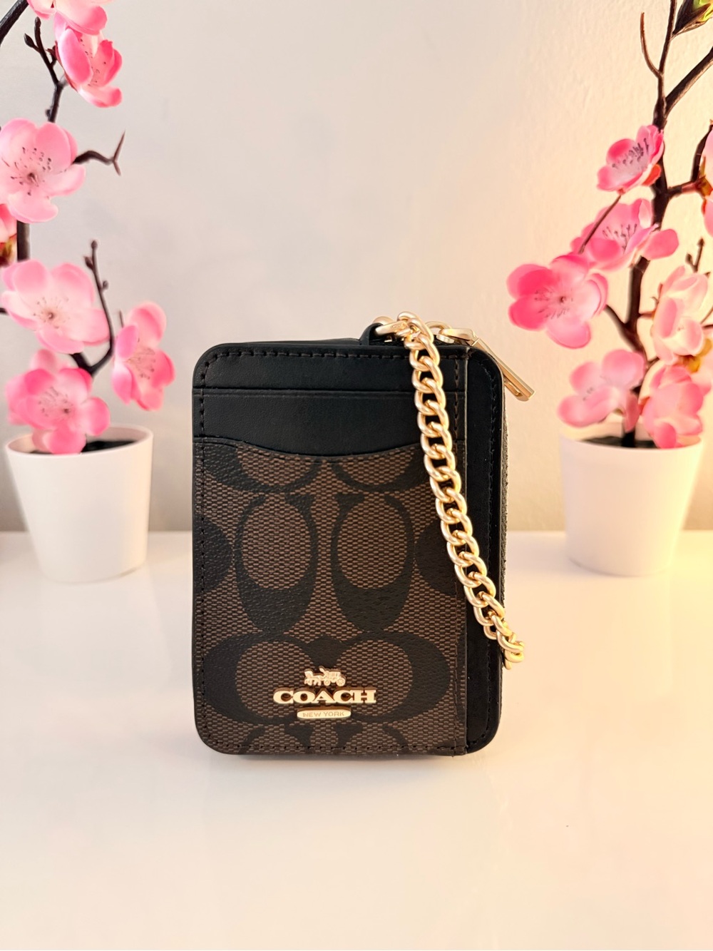 Coach Wallet😍💗 My website: .okyslumiere.com